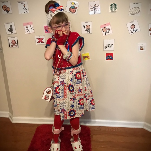 Hi! I am Jessica. Slapstick and witty humor make it in my listings. Sorry 🤭. - Picture 9 of 10